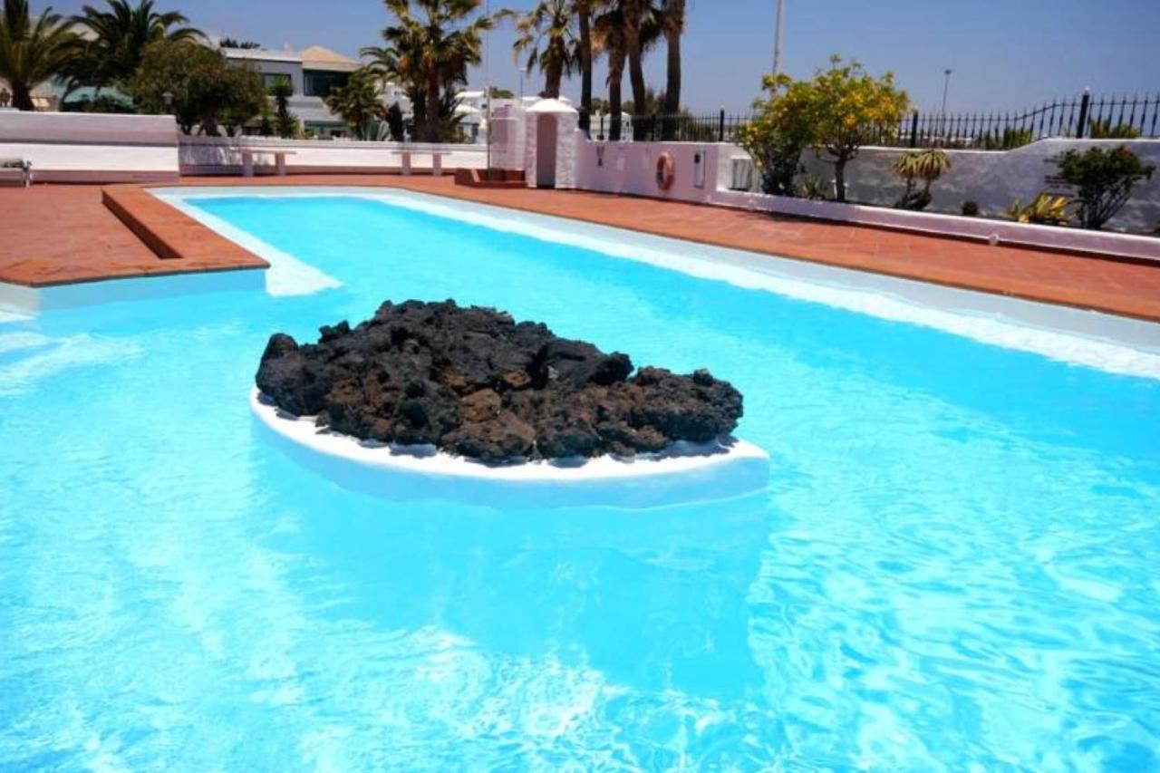 Casa Playa Los Pocillos in Puerto del Carmen Puerto del Carmen  Exterior foto